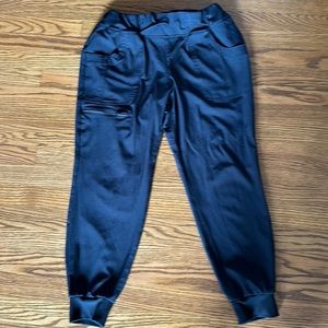 Heart Soul Jogger Scrub